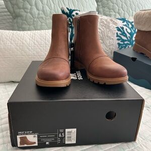 Sorel Emelie III Boots